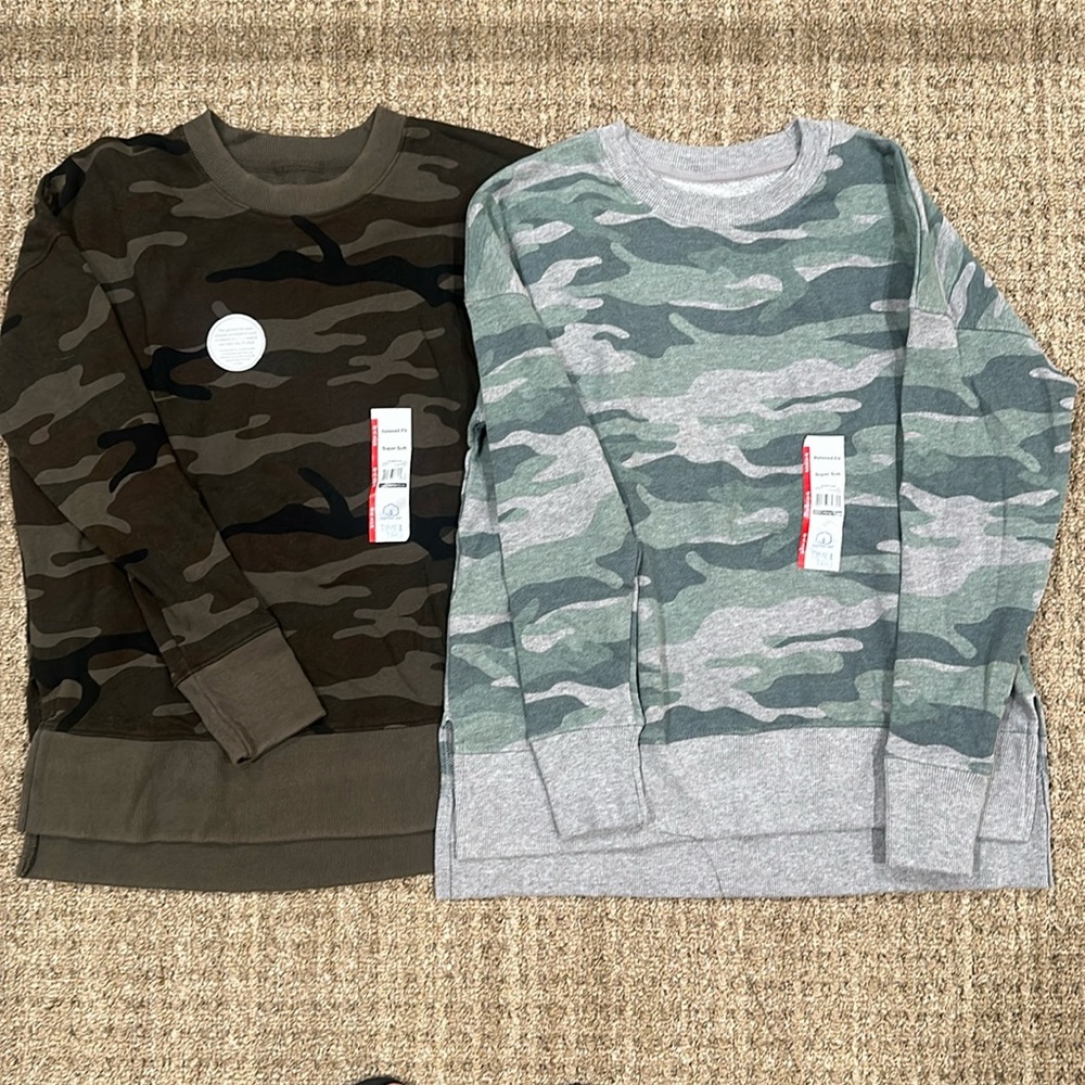 Lot of 2 NWT size SMALL Time and Tru Sweatshirts